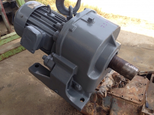 ขายมอเตอร์เกียร์ Mitsubishi 7.5 HP. 380V อัตราทด 1:40 สภาพสวย พร้อมใช้งาน