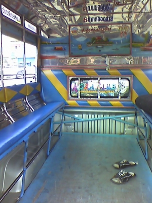 รถสองเเถวโดยสารตัวีรถอย่างเดัียว185000