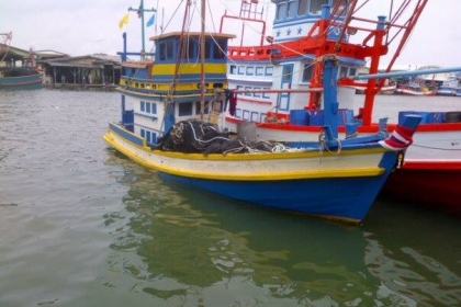 ขายเรืออวนดำเล็ก ขายเรืออวนดำเล็ก