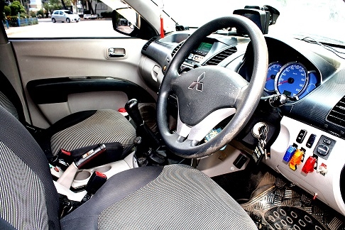 ขาย mitsubishi triton 4wd 4 ประตู ปี 2006