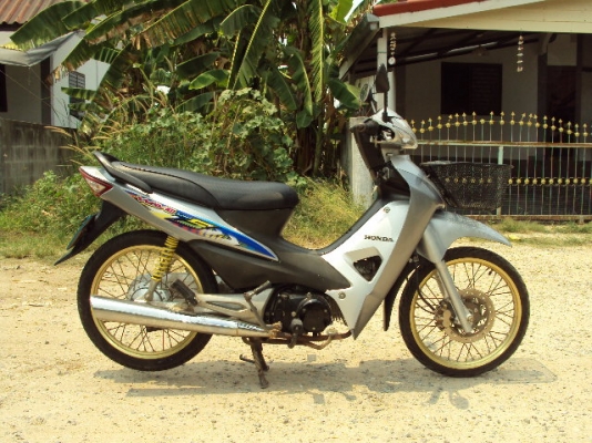 wave 100s ubox รถปี50 รถบ้านๆ