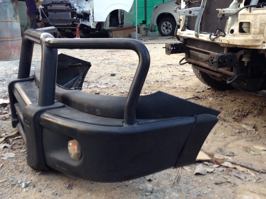 กันชนหน้า toyota vigo โฟร์วิิน พีรันเนอร์ ฟอร์จูนเนอร์ ปี 06-14