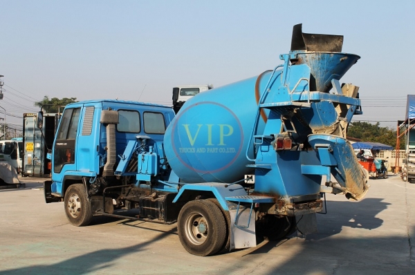 ขายรถโม่ปูนเก่าจากประเทศญี่ปุ่น สภาพสวยพร้อมใช้!! ขายรถโม่ปูนเก่าจากประเทศญี่ปุ่น สภาพสวยพร้อมใช้!!