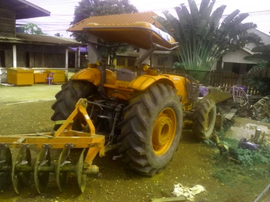 ลดราคาเหลือ450000m8540 สภาพพร้อมลุย พร้อมอุปกรณ์ผ่านหลัง=ใบดัน เครืองยนต์ดีมากๆ เสียงเครืองเงียบเดินเรียบ เหมือนใหม่