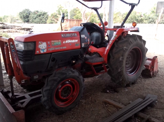 L4508DI  สภาพเหมือนใหม่เครืองดีเกียรไม่หอนเอาไปใช้งานไม่ผิดหวังเป็นรุ่นประหยัดแล้วครับ   ราคาคุยกันได้ครับรถทำนาที่ยโสธรครับได้อุปกรณโรตารี้ ใบดันหน้า รถสวยจริงๆครับ