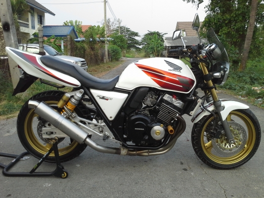 HONDA CB 400ccปี95รถพร้อมใช้เครื่องดีบิดจมไมล์สีสวย ไฟติดครบ