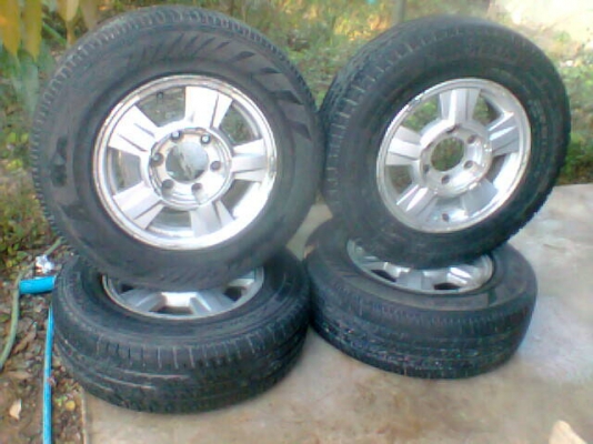 ขายล้อพร้อมยาง