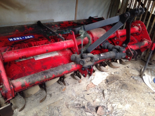 ขายจอบหมุน 1.80 เมตร เจ้าของขายเอง ใช้งานน้อย สภาพ 90\%