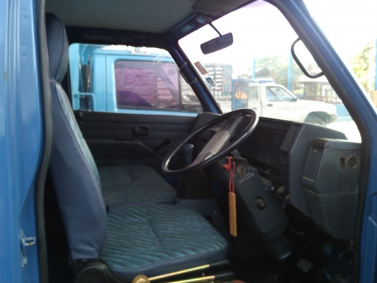 ขายรถบรรทุก 6 ล้อ