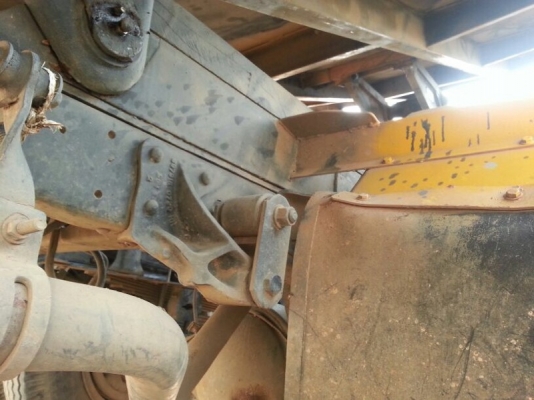 รถอีซูซุ 6 ล้อดั้ม NPR 130 แรงม้า. ปี 48 สนใจติดต่อ 081 - 6079515 รถอีซูซุ 6 ล้อดั้ม NPR 130 แรงม้า. ปี 48 สนใจติดต่อ 081 - 6079515