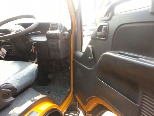 รถอีซูซุ 6 ล้อดั้ม NPR 130 แรงม้า. ปี 48 สนใจติดต่อ 081 - 6079515 รถอีซูซุ 6 ล้อดั้ม NPR 130 แรงม้า. ปี 48 สนใจติดต่อ 081 - 6079515