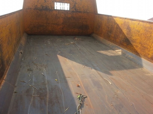 รถอีซูซุ 6 ล้อดั้ม NPR 130 แรงม้า. ปี 48 สนใจติดต่อ 081 - 6079515 รถอีซูซุ 6 ล้อดั้ม NPR 130 แรงม้า. ปี 48 สนใจติดต่อ 081 - 6079515