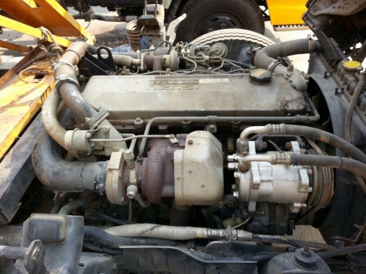 รถอีซูซุ 6 ล้อดั้ม NPR 130 แรงม้า. ปี 48 สนใจติดต่อ 081 - 6079515 รถอีซูซุ 6 ล้อดั้ม NPR 130 แรงม้า. ปี 48 สนใจติดต่อ 081 - 6079515