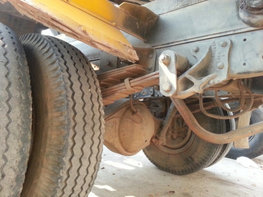 รถอีซูซุ 6 ล้อดั้ม NPR 130 แรงม้า. ปี 48 สนใจติดต่อ 081 - 6079515 รถอีซูซุ 6 ล้อดั้ม NPR 130 แรงม้า. ปี 48 สนใจติดต่อ 081 - 6079515