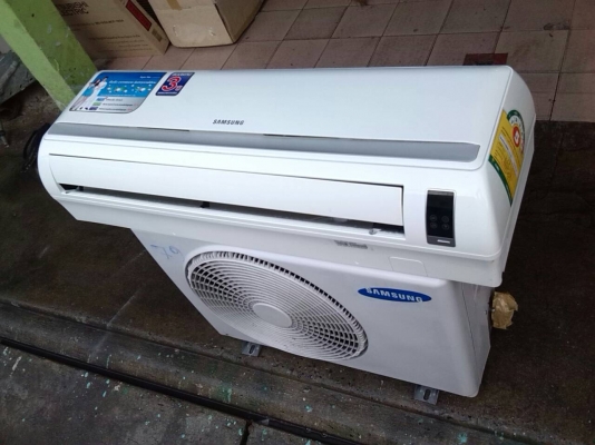 **** ขายแอร์ Samsung 13000 BTU สภาพใหม่ ****