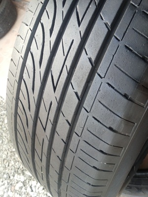 ขายยาง205/60/16 ปี 12/2เส้นปี11/2เส้น BRIDGESTONE GR90 1 ชุด