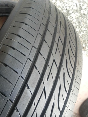 ขายยาง205/60/16 ปี 12/2เส้นปี11/2เส้น BRIDGESTONE GR90 1 ชุด