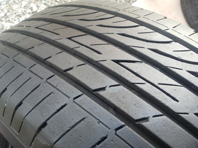 ขายยาง205/60/16 ปี 12/2เส้นปี11/2เส้น BRIDGESTONE GR90 1 ชุด
