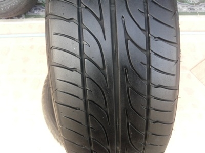 ขายยาง215/60/16 ปี 3212 DUNLOP SP LM703 1 ชุด