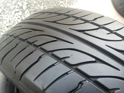 ขายยาง215/60/16 ปี 3212 DUNLOP SP LM703 1 ชุด