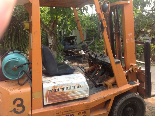 ขายฟอร์คลิฟต์ toyota 2ตัน เก่านอก ขายฟอร์คลิฟต์ toyota 2ตัน เก่านอก