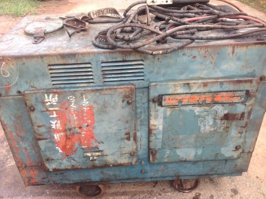 ขายเครื่องปั่นไฟ มีเครื่องเชื่อมเหล็กในตัว