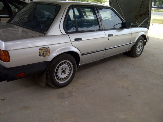 ขายรถเก๋ง ยุโรป 316 ; วางเครื่อง 4A GE  ยางใหม่่สีเส้น ใช้งานได้ปกติ เล่มพร้อมโอน ภาษี58