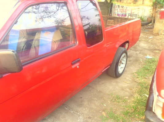 ขาย นิสสันบิ๊กเอ็มแคป ปี39 เครื่อง2.5จอโค้ง ล้อแมก แอร์เย็น 105000 รถพร้อมใช้งาน