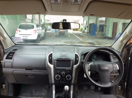 ISUZU D-MAX HI LANDER SPACE CAB  2.5 Ddi VGS MT ปี 2012