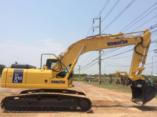 ขายรถแบคโฮ KOMATSU ทำงาน 6000 ชั่วโมง ปี2004 ระบบไฟฟ้าเต็ม สภาพสวย นำเข้าจากญี่ปุ่น มีVDOการทำงานครับ ขายรถแบคโฮ KOMATSU ทำงาน 6000 ชั่วโมง ปี2004 ระบบไฟฟ้าเต็ม สภาพสวย นำเข้าจากญี่ปุ่น มีVDOการทำงานครับ