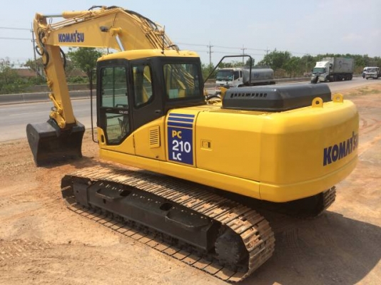 ขายรถแบคโฮ KOMATSU ทำงาน 6000 ชั่วโมง ปี2004 ระบบไฟฟ้าเต็ม สภาพสวย นำเข้าจากญี่ปุ่น มีVDOการทำงานครับ ขายรถแบคโฮ KOMATSU ทำงาน 6000 ชั่วโมง ปี2004 ระบบไฟฟ้าเต็ม สภาพสวย นำเข้าจากญี่ปุ่น มีVDOการทำงานครับ