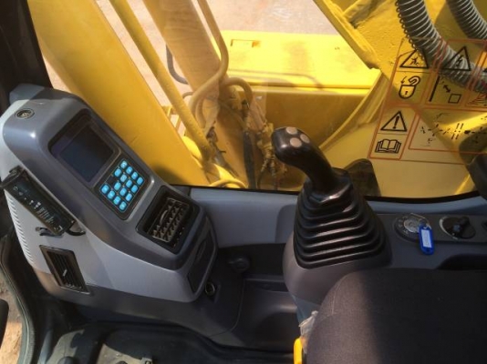 ขายรถแบคโฮ KOMATSU ทำงาน 6000 ชั่วโมง ปี2004 ระบบไฟฟ้าเต็ม สภาพสวย นำเข้าจากญี่ปุ่น มีVDOการทำงานครับ ขายรถแบคโฮ KOMATSU ทำงาน 6000 ชั่วโมง ปี2004 ระบบไฟฟ้าเต็ม สภาพสวย นำเข้าจากญี่ปุ่น มีVDOการทำงานครับ