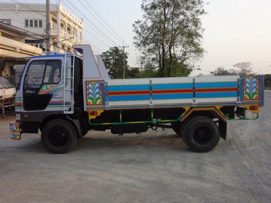 ** ขาย HINO FC4J 6 ล้อ ดั้ม (รถห้าง)**