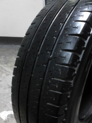 195R14 MICHELIN AGILIS ปี10 หนาสวย และ BRIDGESTONE รวม 3 เส้น   โทร.081-427-3941