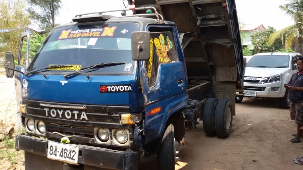 ขายดั้ม3คิว โตต้า90แรง