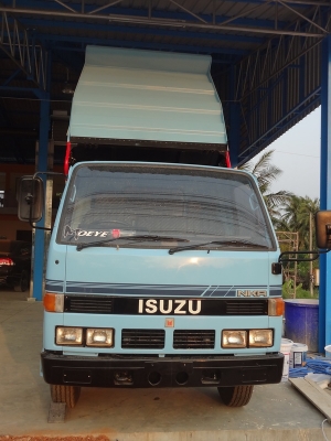 ขาย ISUZU NKR 4 ล้อ กระบะดั้ม พร้อมใช้งาน