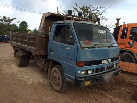 รถอีซูซุ 6 ล้อดั้ม NPR 115 แรงม้า. สนใจติดต่อ 081 - 6079515 รถอีซูซุ 6 ล้อดั้ม NPR 115 แรงม้า. สนใจติดต่อ 081 - 6079515