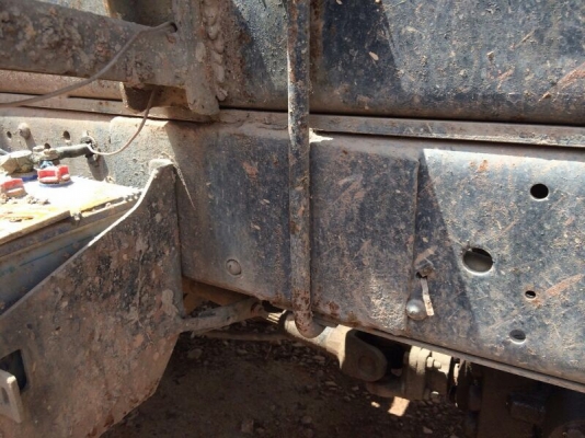 รถอีซูซุ 6 ล้อดั้ม NPR 115 แรงม้า. สนใจติดต่อ 081 - 6079515 รถอีซูซุ 6 ล้อดั้ม NPR 115 แรงม้า. สนใจติดต่อ 081 - 6079515