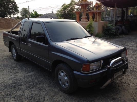 ISUZU  TFR ปี 1993  พวงมาลัยพาวเวอร์ติดรถ  เครื่อง 2500