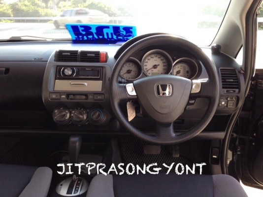 ขาย HONDA JAZZ 1.5 VTEC AUTO ปี 2006 ขาย HONDA JAZZ 1.5 VTEC AUTO ปี 2006