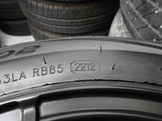 ขายล้อแม็ก Enkei sc22 ขอบ 15X8" 4/100,114.3 พร้อมยางกลางปี 12/เทิร์นได้-ใส่ฟรีค่ะ