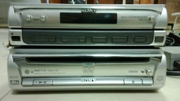 Sony DVD, MP3 และ จอ TV ในรถ Sony DVD, MP3 และ จอ TV ในรถ