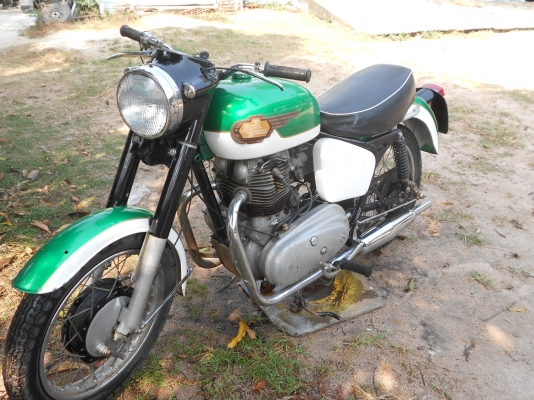 ขาย royal enfield อังกฤษ 2 สูบ