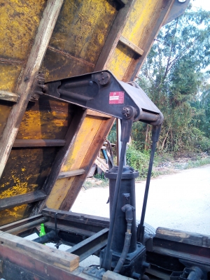 ขายรถTOYOTA DYNA200 BU61 ดั้ม 3 คิว ขายรถTOYOTA DYNA200 BU61 ดั้ม 3 คิว