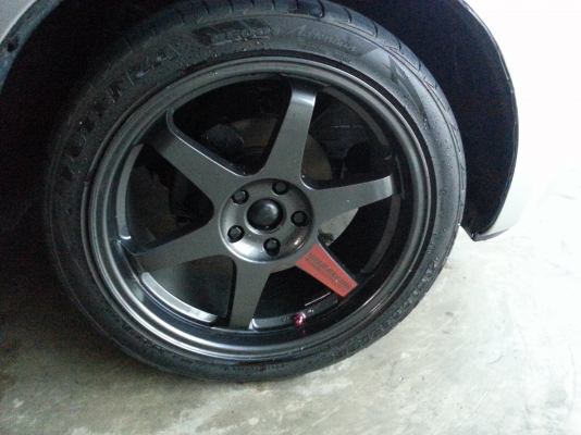 ขายล้อ te 37 sl 19 นิ้ว หน้า 8.5หลัง 9.5 อ๊อฟ +22พร้อมยางบริจโตน32,000$ ขายล้อ te 37 sl 19 นิ้ว หน้า 8.5หลัง 9.5 อ๊อฟ +22พร้อมยางบริจโตน32,000$