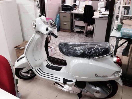Vespa White Lx125 3Vie คันใหม่ไม่เคยใช้ ได้จากการประกวด