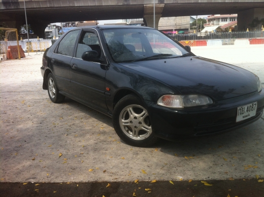 ขออนุญาติขาย HONDA CIVIC เตารีด เกียร์AUTO LPG สภาพพร้อมใช้มากคับทำมาไหม่หมด!