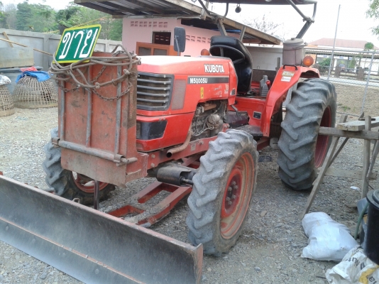 ขายคูโบต้า  M5000SU  ขับเคลื่อน 4X4  เอกสารพร้อมโอน สภาพเดิมๆ มือหนึ่งออกห้าง
