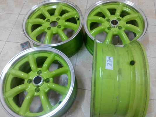 ขายล้อกล้วยwatanabe 15/4/100et40กว้าง7มือสองสีเดิมๆ