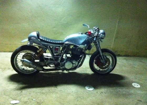 __ล้อโต 17"+ สวิงอาร์ม SR400 $ 18,000__